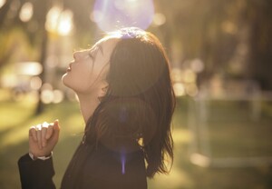 ZhouDongyu6.thumb.jpg.ebd2a728f64ada5539e00e6e84c10a90.jpg