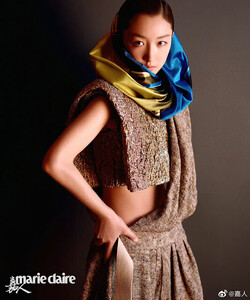 ZhouDongyuMarieClaireCoverNovember20227.thumb.jpg.104c56fc32f597c89a5e764b51ad7a6c.jpg