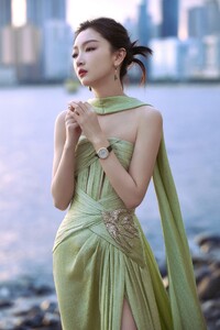 ZhouDongyu_sea00.thumb.jpg.519d910ea5410e39a5f4338326d8df8c.jpg