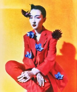 ZhouDongyubyElizavetaPorodina.thumb.jpg.fbefc7d6517c5553b08a480713cc59a4.jpg