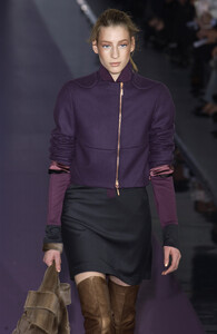 Zuzaf03fendi-1b.thumb.jpg.92d620f5dd37a68a577527b102a30b26.jpg