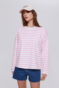 basic-longsleeve-510-white-candy-1.jpg