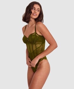 bethany-underwire-bodysuit-khaki-01373912-280712.thumb.jpg.9fbd7c01404c7a6e77b3e206dd07f7b7.jpg