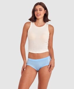 body-bliss-shortie-light-blue-01018119-275441.thumb.jpg.f60c4070a7cdbc146168d16d29ace2b2.jpg
