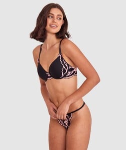 bronte-g-string-black-light-pink-01620201-277556.thumb.jpg.439a50c1acdc1e88cb85fbecc6080160.jpg