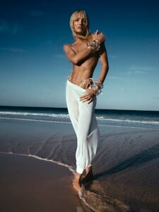 cancvvvbbb (10).jpg