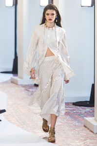 chloe-rs19-2728.jpg.cb45282924a2468754e92e6947007724.jpg