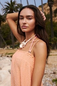 images.urbndata-25.thumb.jpg.d14b8536b35d6d697bf926163b235b9c.jpg