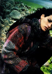 marie_claire_bis_1993_94_37.thumb.jpg.c5a47e2ea0207ba818d4f16f162c6bb3.jpg