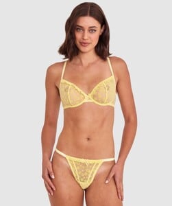 mila-underwire-and-string-set-light-yellow-01623201-276182.thumb.jpg.c61d4b11e5dfa21cd9070eb13de0ee2a.jpg