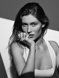 presseschaufenster_magazine_fashion_beauty_eyemakeup_jewelry_carolinelossberg_photography_editorial_philippjelenska_2.jpg