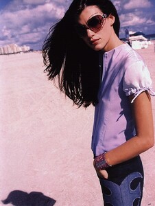 tatlerdaniela-urzi(6).thumb.jpg.48d9f02722d82f34c9412b82e12d975e.jpg