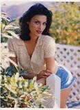th_92390_1997_05_vsc_summersale_29_2_x_h_afx_122_437lo.jpg