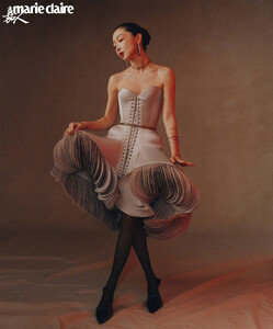 tumblr_6225db39d807af0d03c70c7b5279322f_afe38a1d_1280.thumb.jpg.411142f639910fa4e9f75606294393a5.jpg