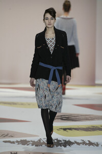 vlasenko f04cacharel-53.jpg
