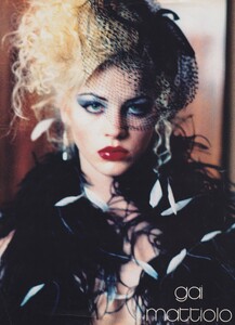 von_Unwerth_Gai_Mattiolo_Fall_Winter_1997_98_01.thumb.jpeg.a69bb3a2747686e3b0fcc9c706be423a.jpeg