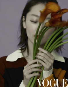 zhouDongyu3.thumb.jpg.be6affa34f80465ad2504a709ed50ab0.jpg