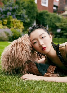zhouDongyu4.thumb.jpg.08dc3137f1467f019bf670d98805816b.jpg