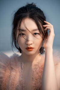 zhouDongyu6.thumb.jpg.d7708555785059607e85f0e50d2c4c96.jpg