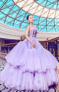 zhouDongyu7.thumb.jpg.eaacb695115a1dbee48258b5a9daa2c9.jpg