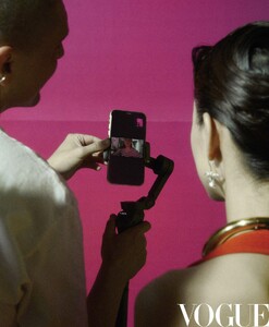 zhouDongyu9.thumb.jpg.011f87018e52e5ebb3ab05679818fec3.jpg