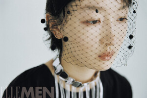 zhouDongyu_elle8.thumb.jpg.fbb272d9c225a806ee9327f122b3ef43.jpg