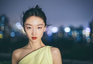 zhou_DongYu2.thumb.jpg.e7c2f128f513985f19f888b9e98415f3.jpg