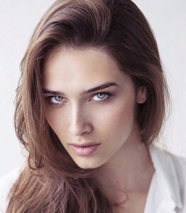 146242785_NicoleNeumann34.jpg