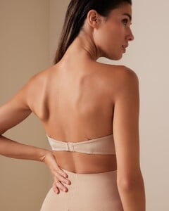 18130033002_12B_Latte_SolutionsMicroMultiwayStraplessLinedBra_BACK_msg_Tamara_is_5_27_7_0022_002F_173_and_wears_a_12B.jpg