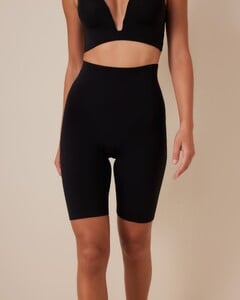 18280011001_S_Black_SculptMicrofibreHighWaistShort_FRONT_msg_Tamara_is_5_27_7_0022_002F_173_and_wears_a_12B.jpg