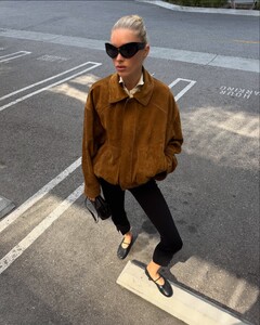 [2025.05.07] hoskelsa_496412602_18502517671010569_7106498552077918382_n.jpg