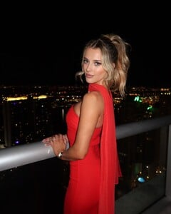 [2025.05.07] lindsaymariebrewer_496154304_18501722080023234_6551819756486138619_n.jpg