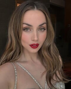 [2025.05.23] melaniemakeup_500216652_18506192617056516_5947815652031585003_n.jpg