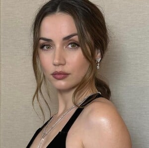 [2025.05.26] melaniemakeup_501029142_18507010636056516_1743773417577517981_n.jpg
