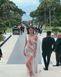[2025.05.26] sofiaresing_500678265_18508051243031551_2900426985317728279_n.jpg