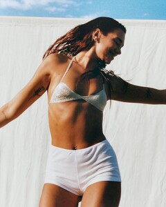594865369_dualipa-2.jpg