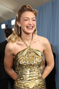 595551400_gg13.jpg