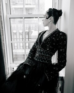 595735125_dualipa-20250506_084716-7.jpg