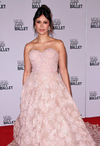 597078366_nina8-3.jpg