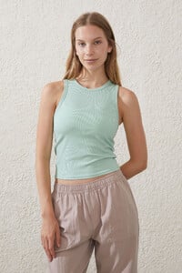 6334722-62-2.jpg