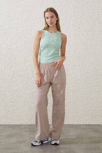 6334722-62-4.jpg