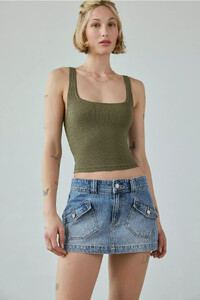 96476569_106_b.jpg