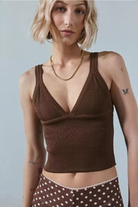 97722334_021_b.jpg