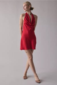 98109408_060_b3.jpg