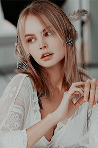 Anastasiya Scheglova1.png