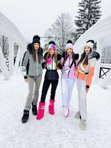 Dec 24 Adela +3 (Ski shoot or holiday).jpeg