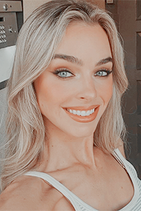 Elizabeth Turner1.png