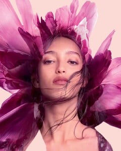 Feminineintensefearlessandunstoppable.ArtisticDirection-@viktorandrolf@woodkidmu...thumb.jpg.06326e0abab4b0c82f8ab8fa09bda5ed.jpg