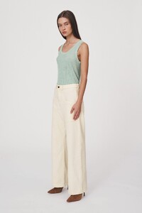 Gio-Jeans-Cream-AW24-ROWIE-12.jpg