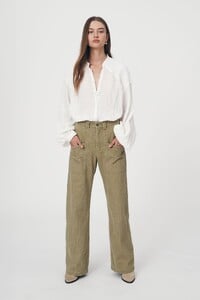 Gio-Jeans-Olive-AW24-ROWIE-10.jpg